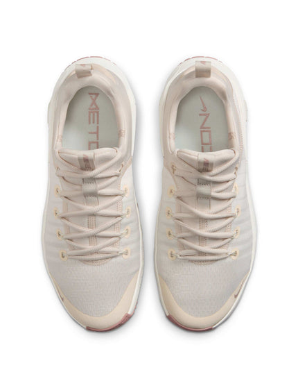 Nike Free Metcon 6 Shoes - Soft Pearl/Particle Pink/Pearl Whiteimage4- The Sports Edit
